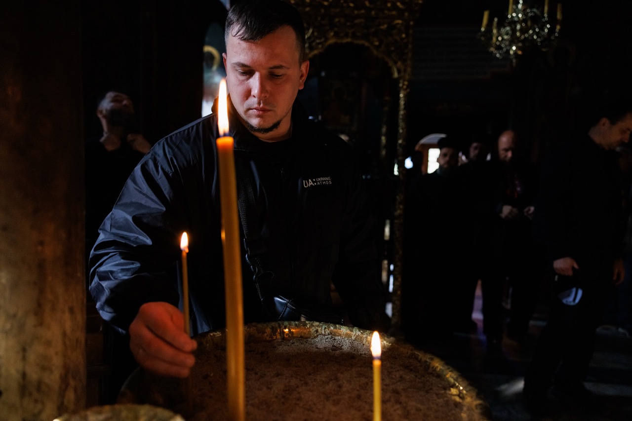 Groß (4 - Faith_in_the_Ashes_4 - 3cc2e529-927b-498d-8d89-7f1668492b75).jpeg