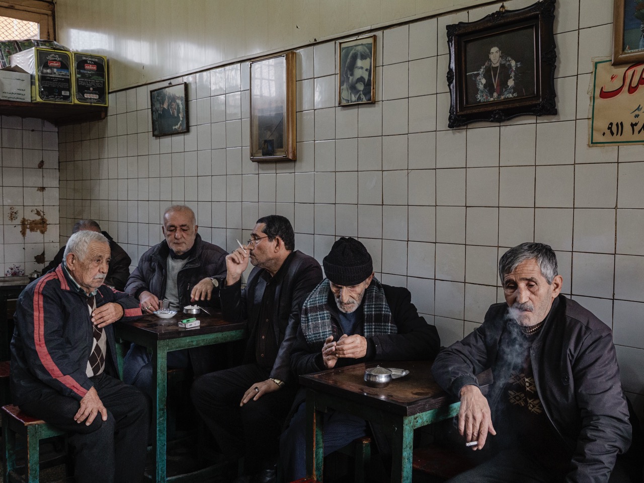 Groß (3 - 003-armina-ahmadinia - faabba25-af2e-42d3-be94-b999256ed098).jpeg