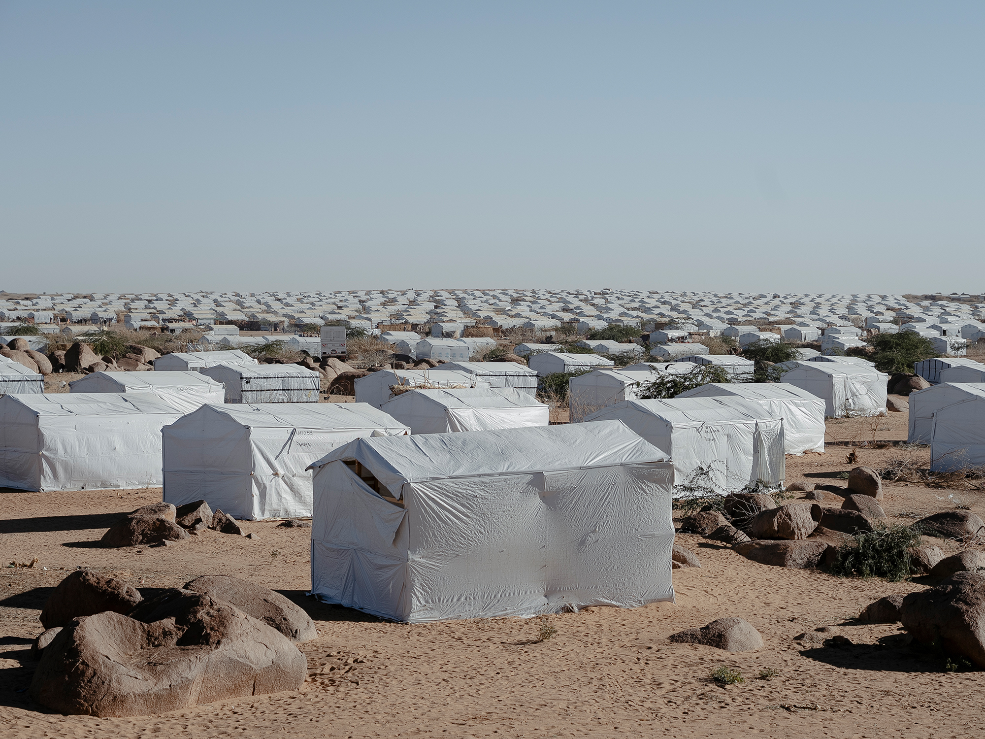 3 - Escaping Darfur chaos-3 - 51923619-8b09-4410-9d20-5c6094b0bf79.jpg
