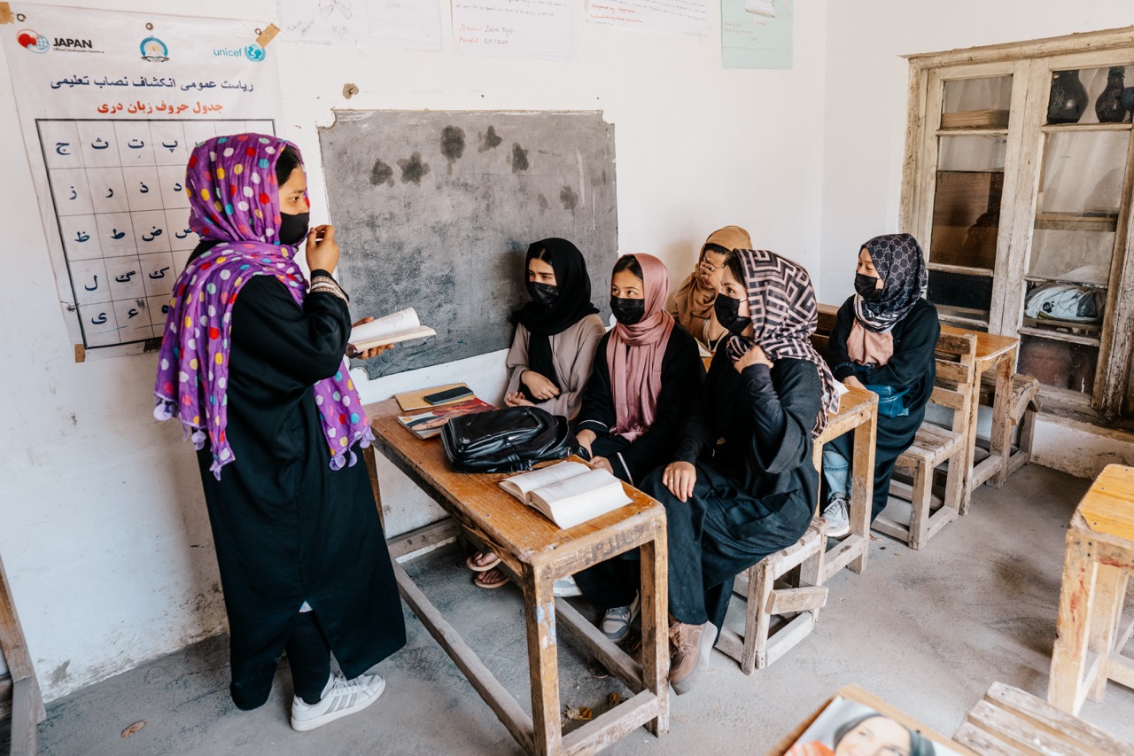 Groß (6 - Schule_Afghanistan112611 - 1f42eb42-4f54-4c59-a4f0-432ade0a5789).jpeg