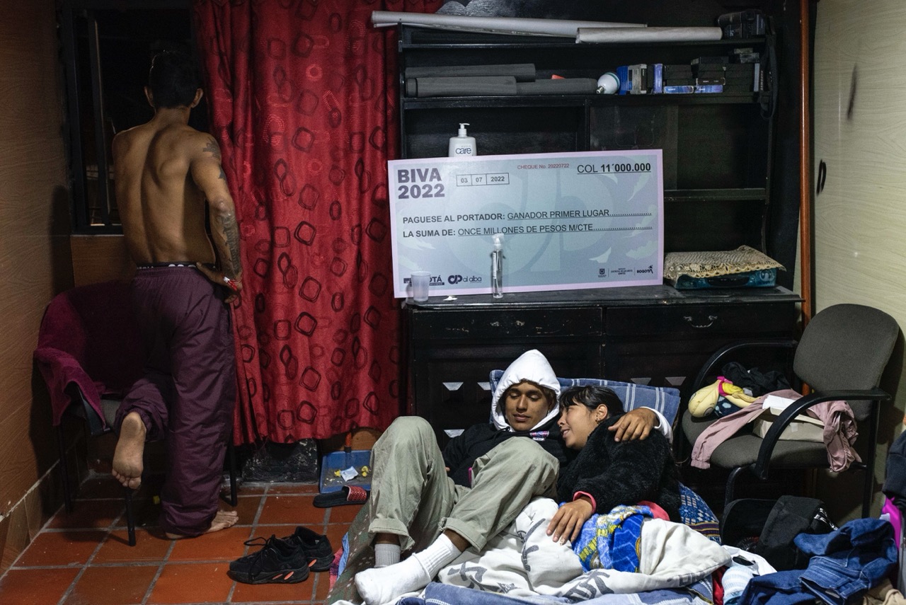 Groß (4 - B-Migrant - e6d09486-3e0b-4ca9-9224-efa294e38bec).jpeg
