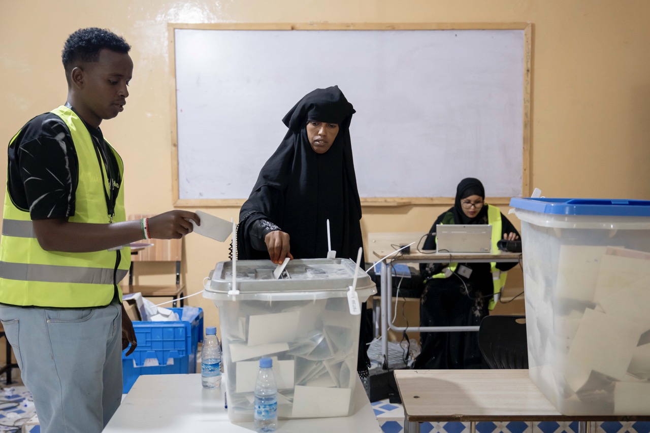 Groß (7 - Naima Farhan voting - 2fe90b7d-05aa-417d-933b-8e4f71f63ac6).jpeg