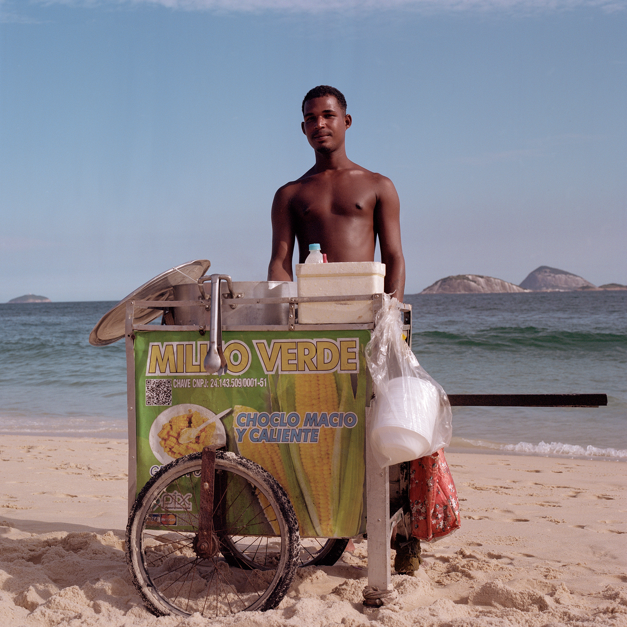 8 - A Beach Vendor selling Corn in Ipanema - f7ec022c-6f02-41f7-88ab-303263f8a800.jpg