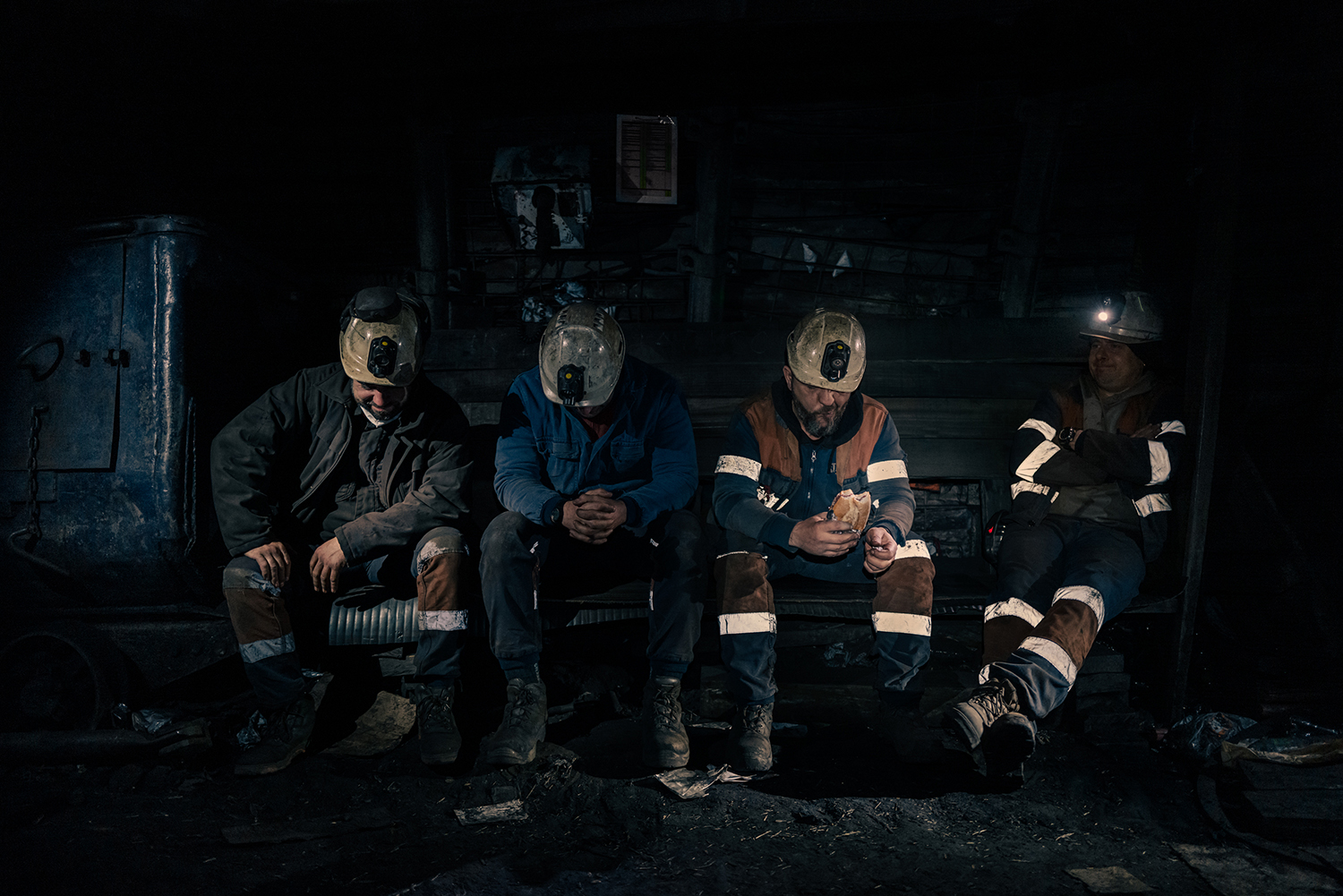 9 - CoalMining-20 - 111472ee-e8e8-4be8-b212-197d1b6896c1.jpg
