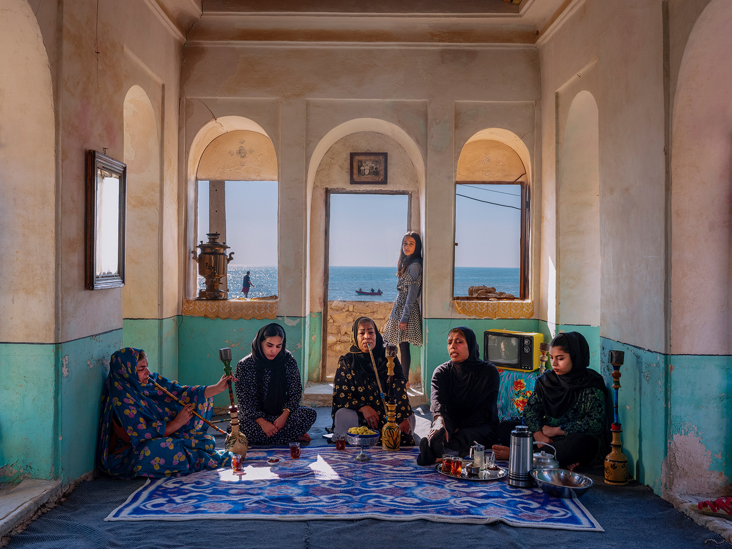 In the shadows of silent women