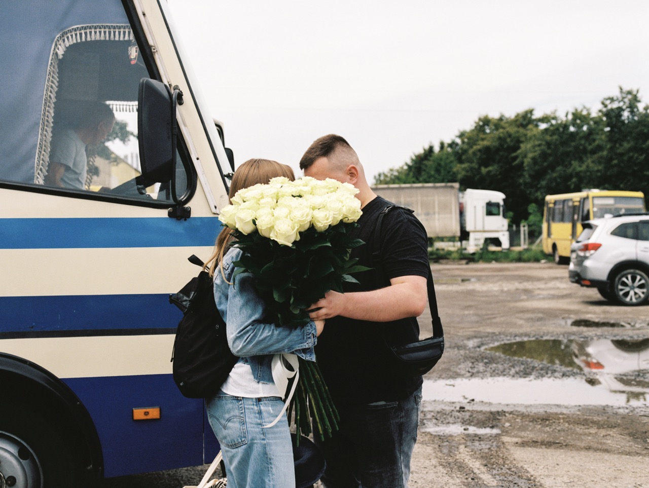 Groß (8 - the reunion von Olga and her engaged in Lviv - b2b459e0-8eaf-4889-b1c2-5eb9614ca.jpeg