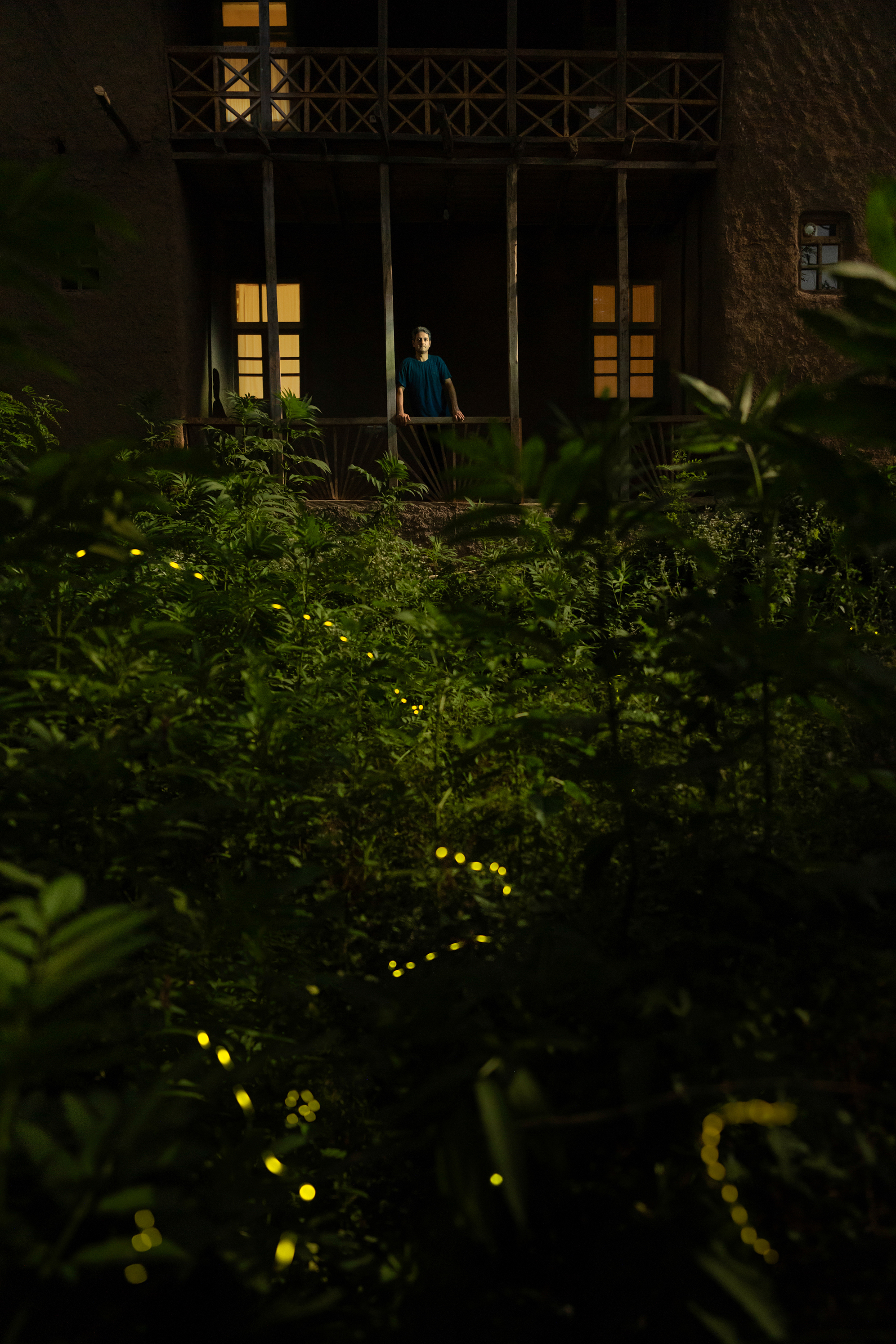 6 - In Front of Hossein’s House - 983ca2b5-340b-4e64-9a4e-b8ccc37e5080.jpg